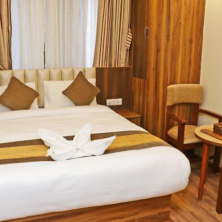 Hotel Airport Gurkha Katmandu Dış mekan fotoğraf