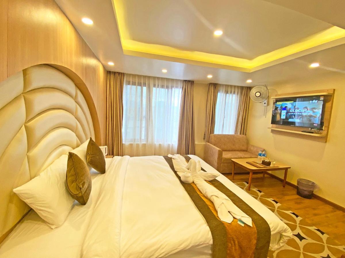 Hotel Airport Gurkha Katmandu Dış mekan fotoğraf