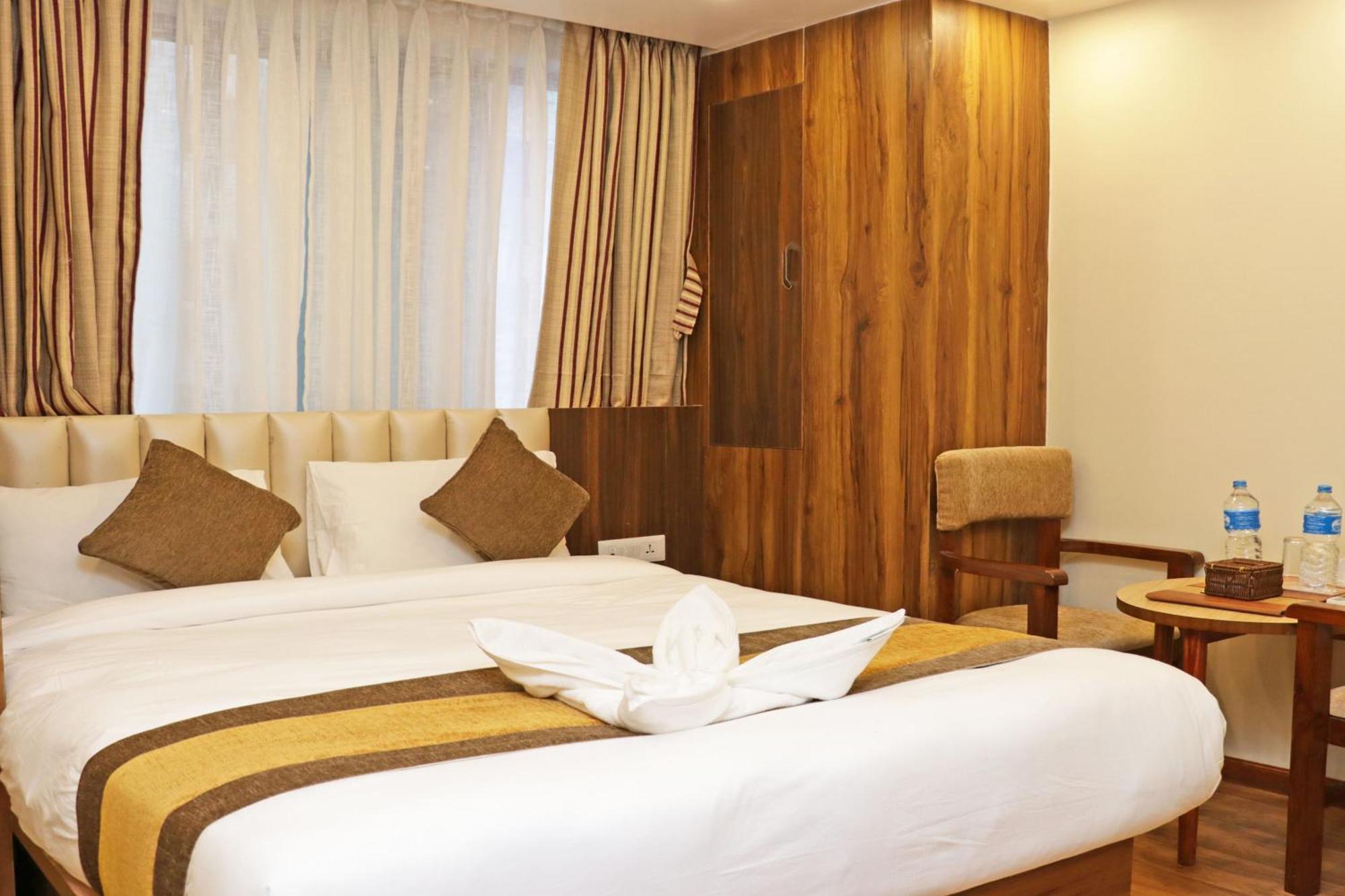 Hotel Airport Gurkha Katmandu Dış mekan fotoğraf